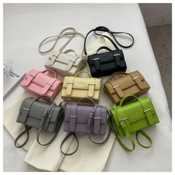 sac à main rose carré