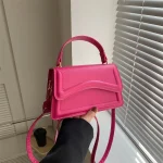 petit sac rose fuchsia élégante