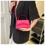 sac à main tendance rose fuchsia