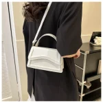 sac élégante en simili cuir rose