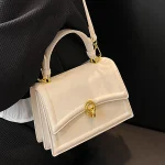 sac en velours rose magnifique