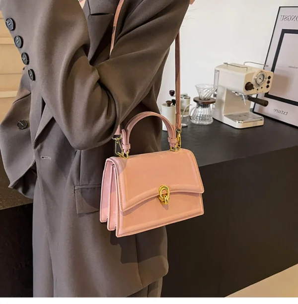 sac à main velours douce couleur rose