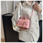 sac carré stylé rose