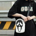 sac léger noir et blanc fantôme