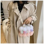 sac pour sorties en pompons
