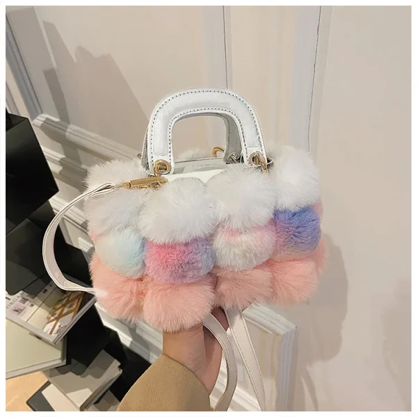 mini sac à main en pompon
