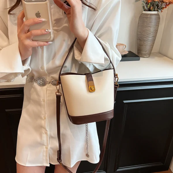 petit sac à bandoulière rétro