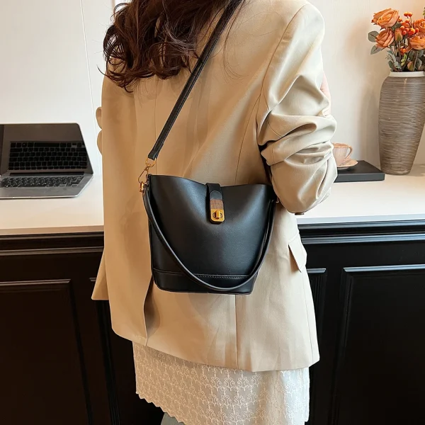 sac bicolore élégant