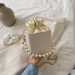 sac à main avec cordon