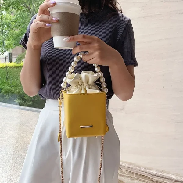 sac avec fermeture cordon