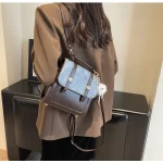 sac à dos avec plusieurs poches