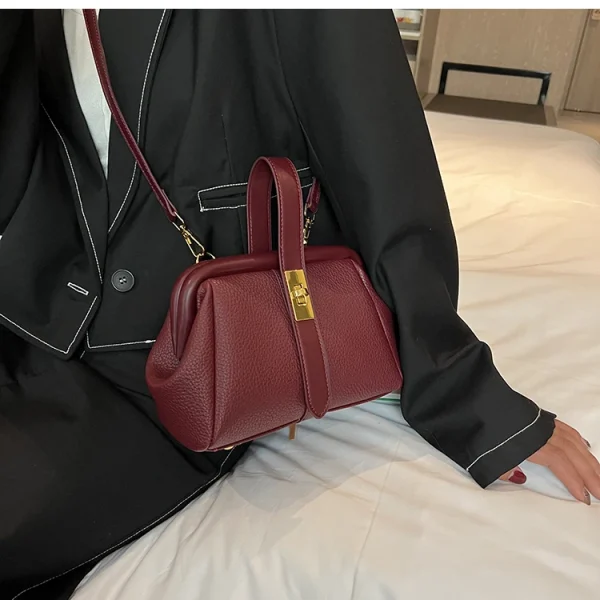 sac à main sophistiqué pour occasions spéciales