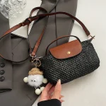 sac en paille tressée pour l'été