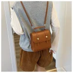 sac à dos femme avec logo discret