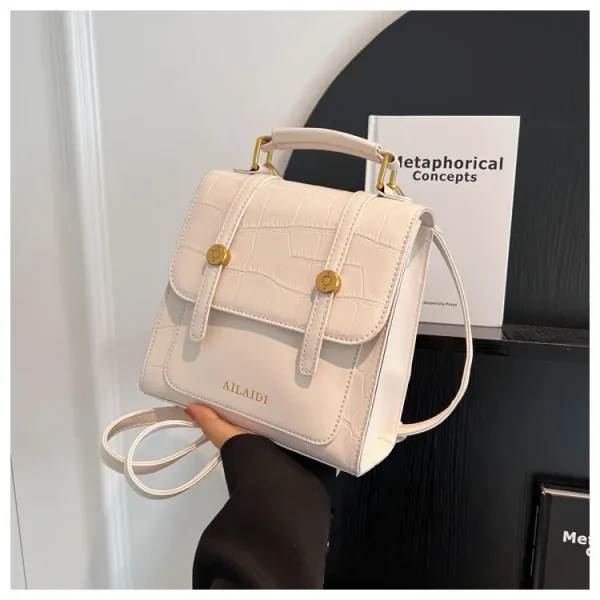 sac à dos femme design épuré