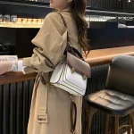 sac à dos petit format bandoulière style tendance