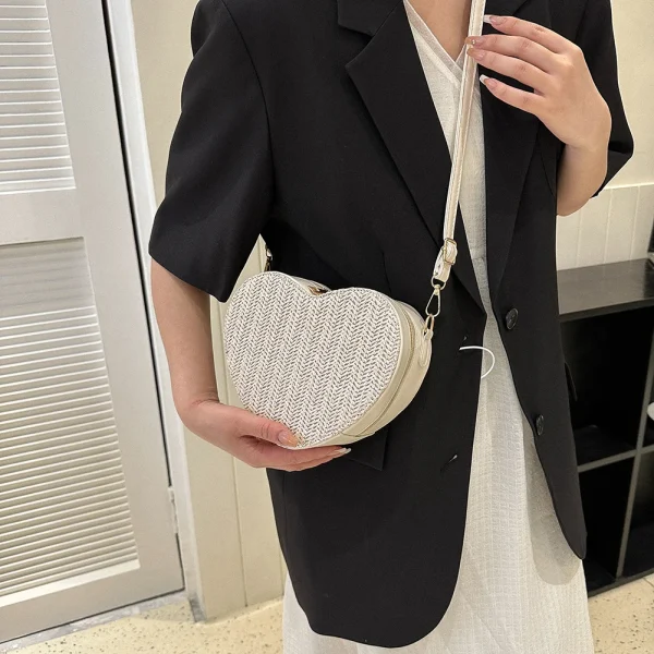 sac d'été léger en forme de cœur