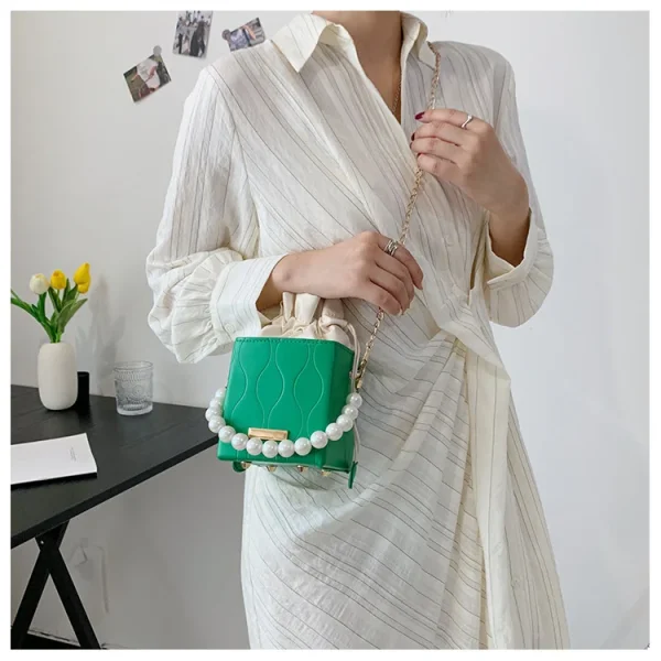 Petit sac chic pour accompagner une tenue de gala