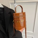 sac de soirée similicuir élégant