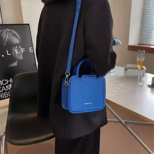 sac en cuir avec poche zippée