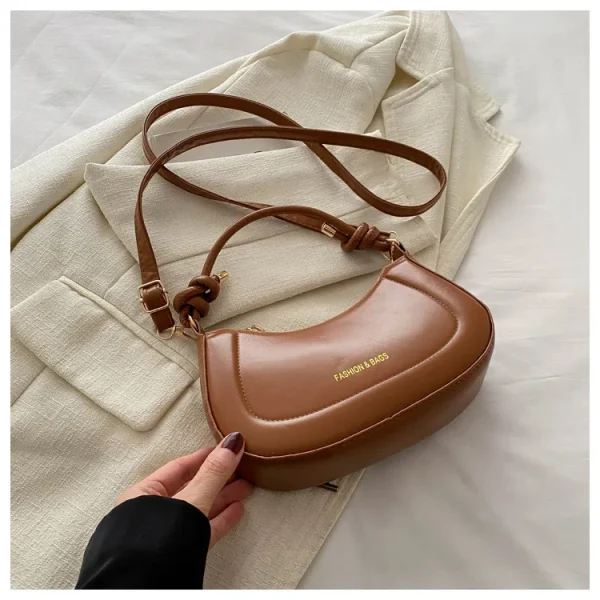 sac à main moderne en couleurs vives