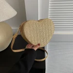 sac cœur tressé pour sorties estivales