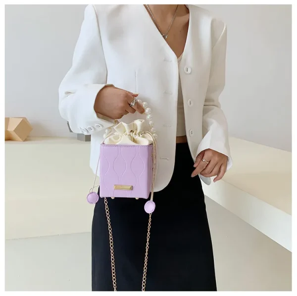 Sac de soirée à perles, un must-have pour votre garde-robe