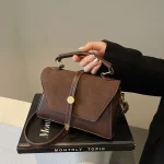 accessoire mode sac en cuir noir