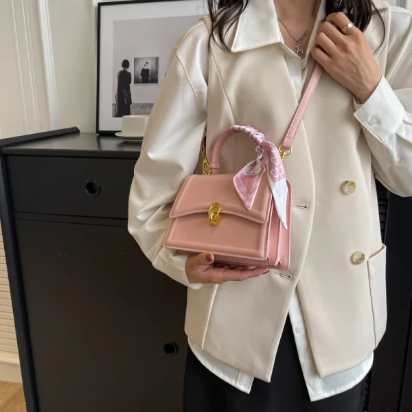 sac en cuir rose