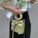 sac à main décoré nœud papillon pour femme