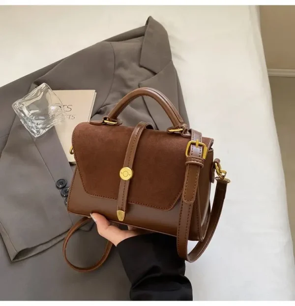 sac en cuir noir style décontracté