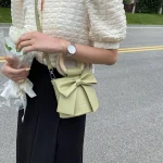 sac à main femme pratique avec nœud papillon