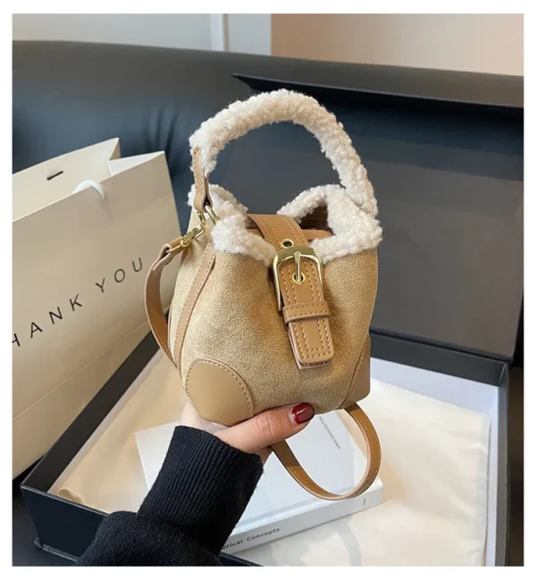 sac à main en laine tendance hiver