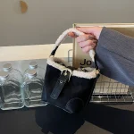 sac chic en laine pour la saison froide