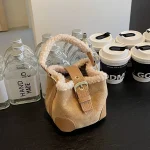 sac à main en laine pour les soirées