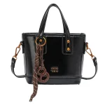 sac à main carré tendance