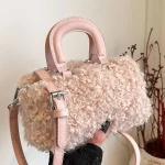 Petit Sac à bandoulière femme en fourrure