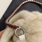 sac fourrure modèle nuage