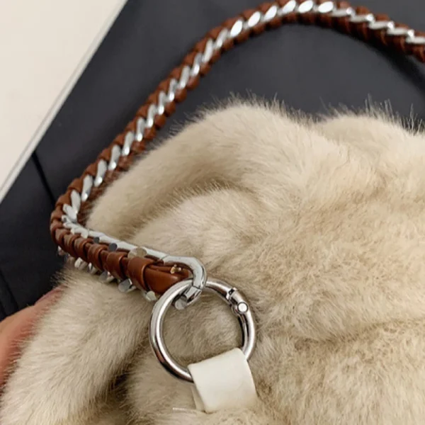 sac fourrure modèle nuage