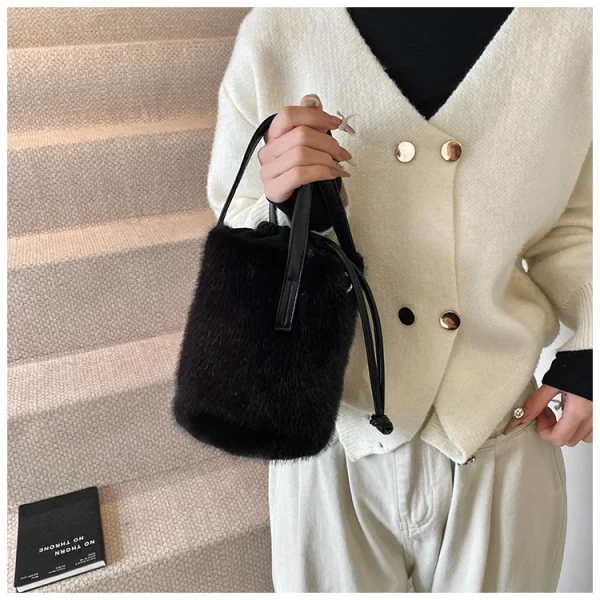 accessoire peluche pour femme