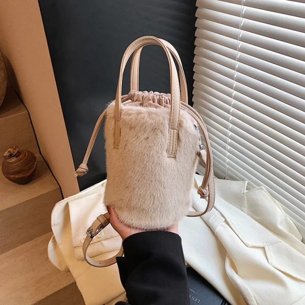 sac à main peluche coloré