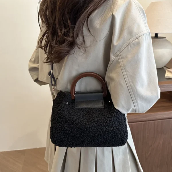 sac à main Fluffy pour style casual