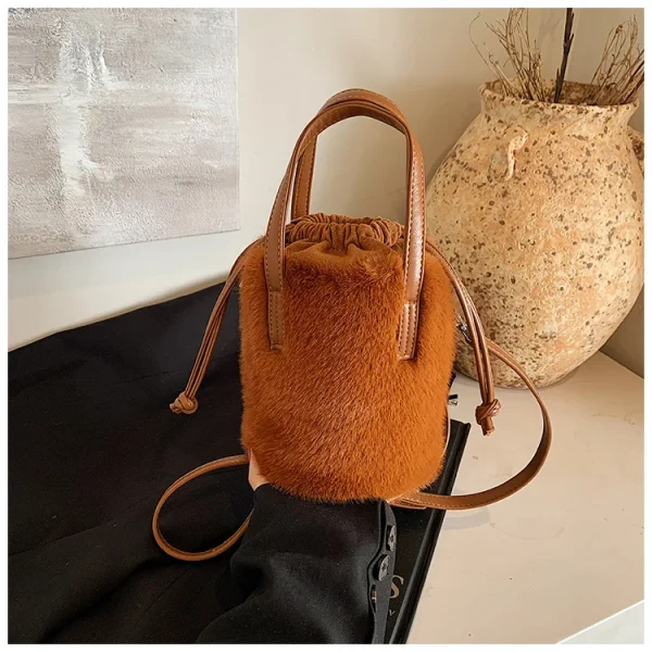 sac seau pour femme en peluche