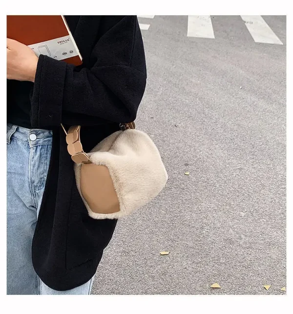 sac adorable en peluche rose