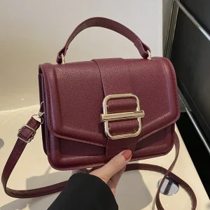 Petit Sac à main rouge femme élégante