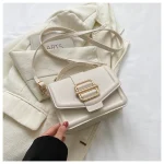 sac à main de soirée rouge