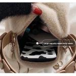 sac rose en peluche pour soirée