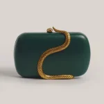 pochette glamour rouge en cuir de serpent