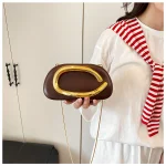 pochette de soirée en strass