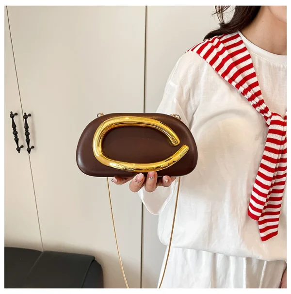 pochette de soirée en strass